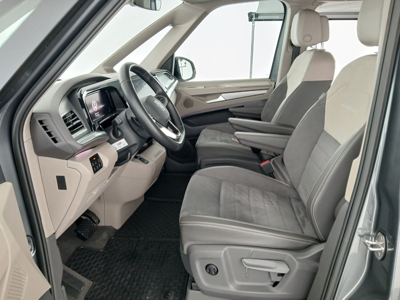 VW T7 California 1.5 TSI 4MOTION Ocean | Bild 13 von 30