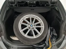 BMW 320e PHEV xDrive Touring Aut. | Thumbnail 28 von 29