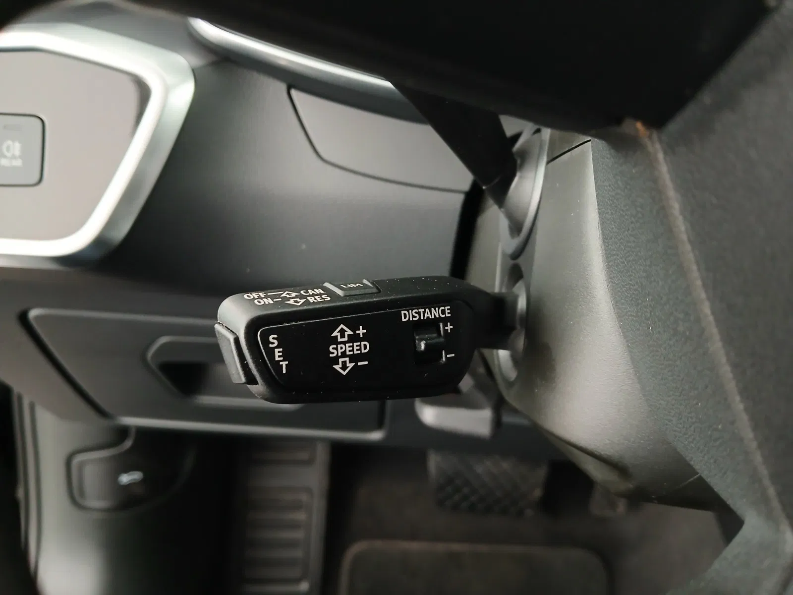 Audi A6 2.0 TDI ultra | Bild 19 von 30