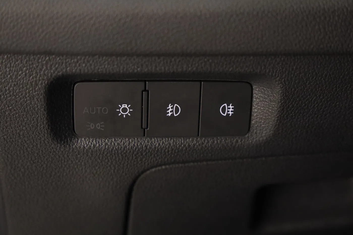 Skoda Octavia Combi 1.4 TSI RS iV | Bild 10 von 26