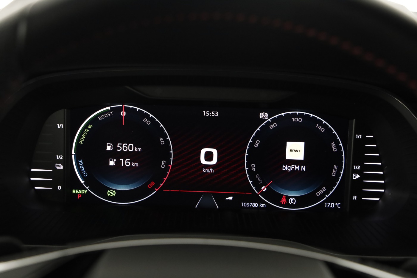 Skoda Octavia Combi 1.4 TSI RS iV | Bild 14 von 26