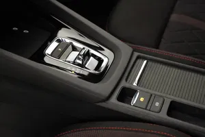 Skoda Octavia Combi 1.4 TSI RS iV | Thumbnail 21 von 26