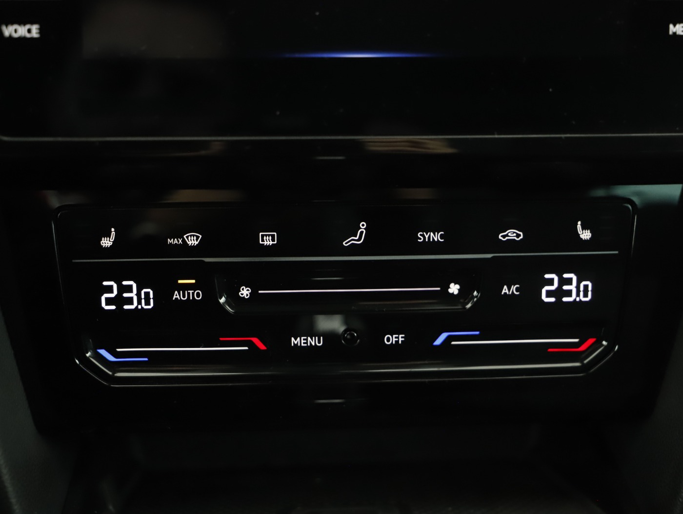 VW Passat Variant 2.0 TDI BMT Business | Bild 14 von 26