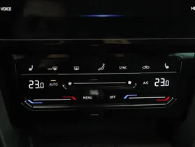 VW Passat Variant 2.0 TDI BMT Business | Thumbnail 14 von 26