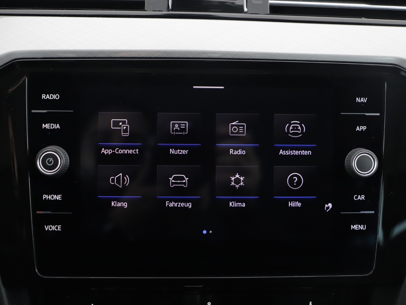 VW Passat Variant 2.0 TDI BMT Business | Bild 15 von 26