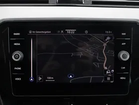 VW Passat Variant 2.0 TDI BMT Business | Thumbnail 16 von 26