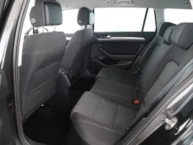 VW Passat Variant 2.0 TDI BMT Business | Thumbnail 19 von 26