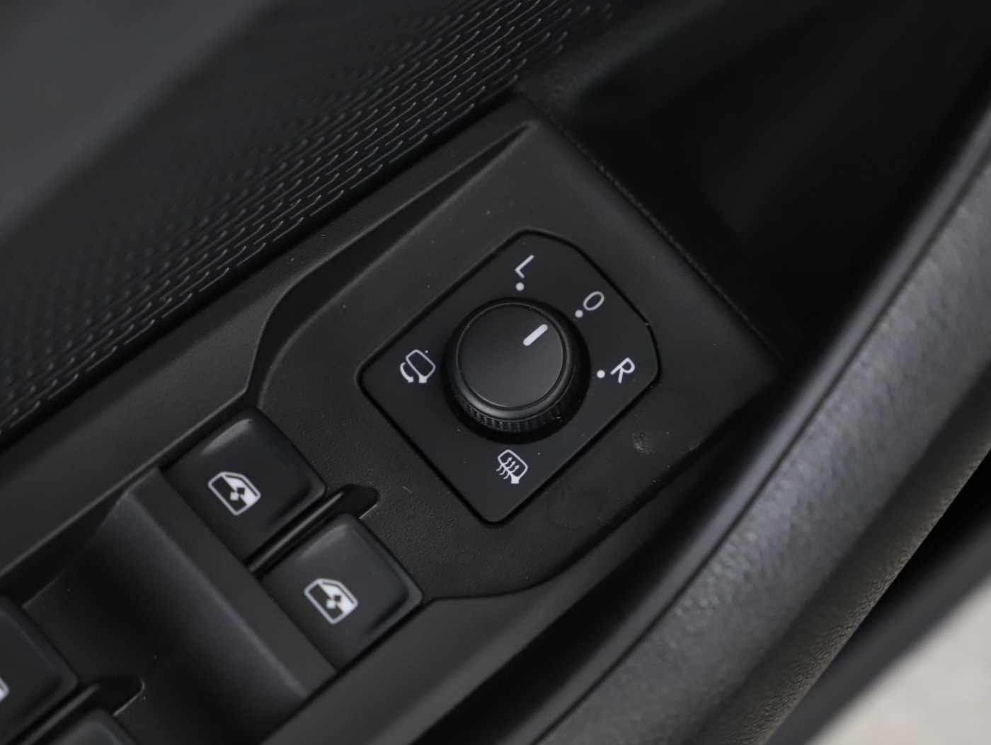 Skoda Octavia Combi 1.4 TSI RS iV | Bild 9 von 25