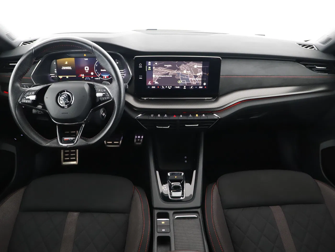 Skoda Octavia Combi 1.4 TSI RS iV | Bild 12 von 25