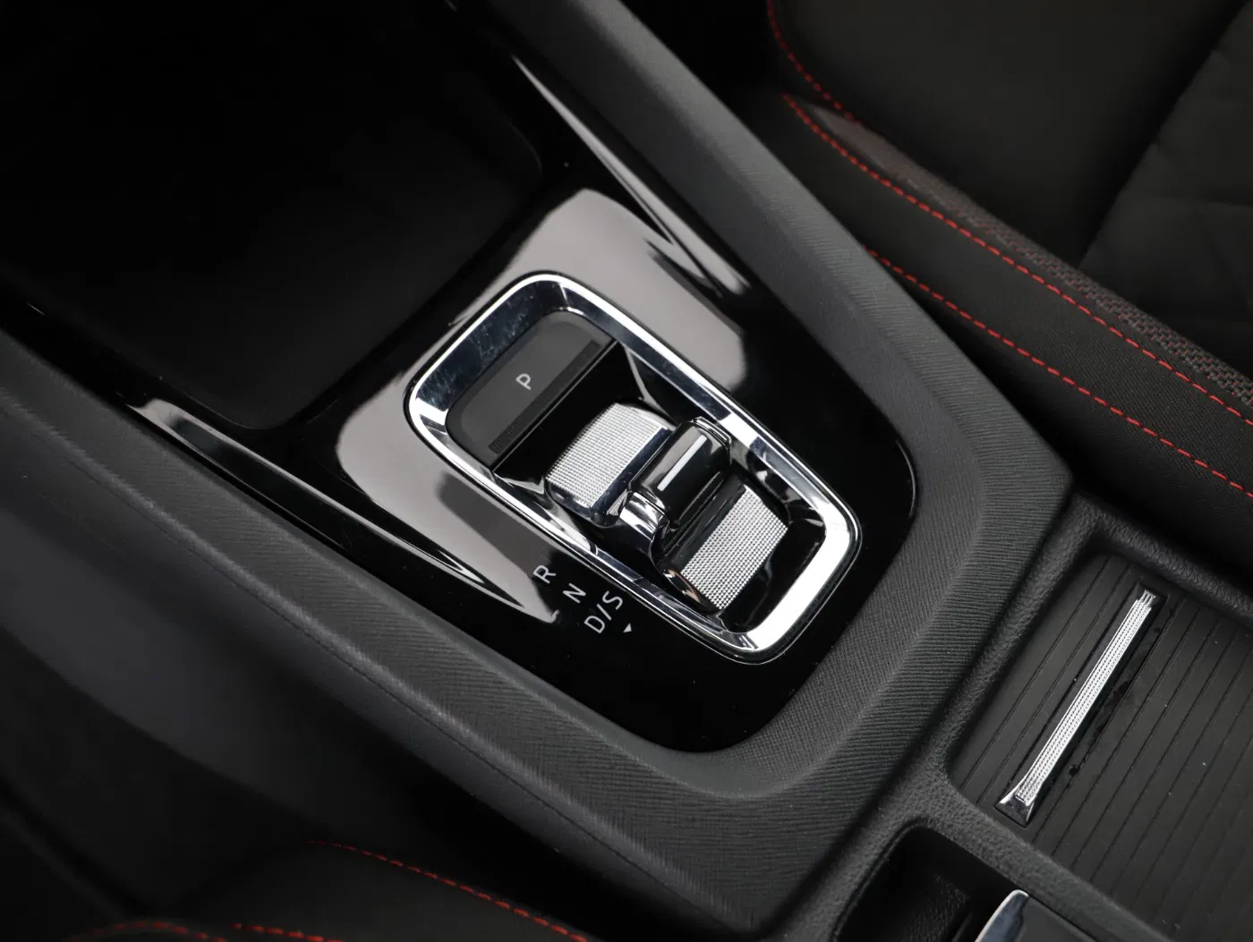 Skoda Octavia Combi 1.4 TSI RS iV | Bild 20 von 25