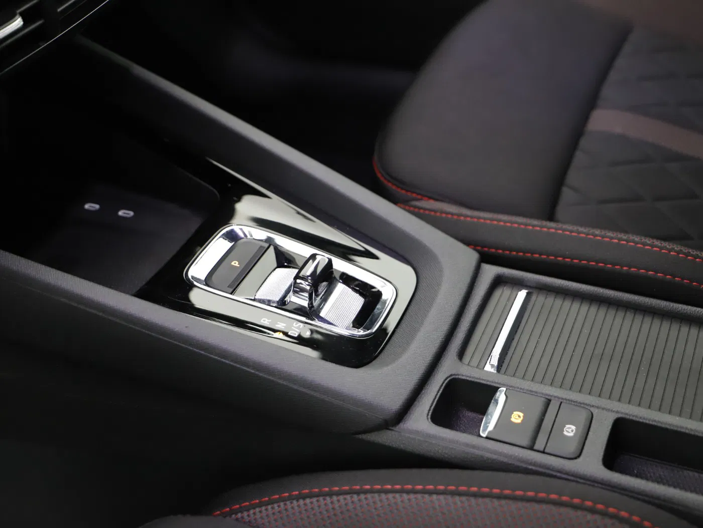 Skoda Octavia Combi 1.4 TSI RS iV | Bild 22 von 26