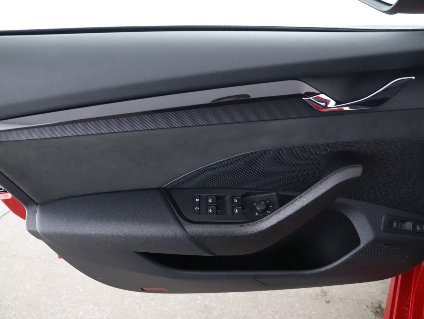 Skoda Octavia Combi 1.4 TSI RS iV | Bild 9 von 26