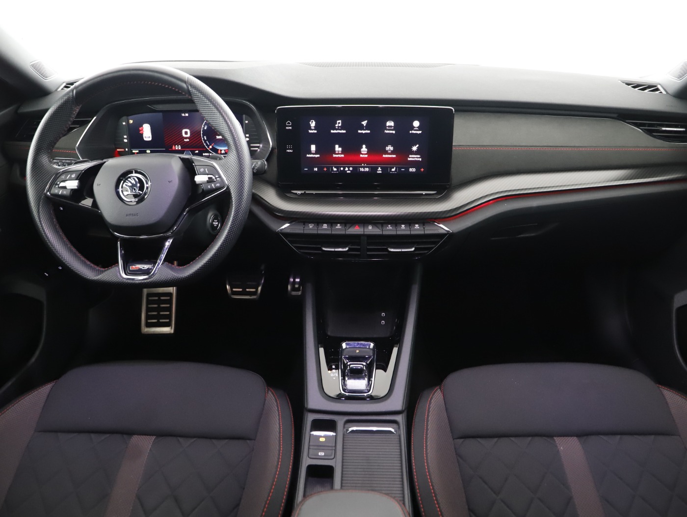 Skoda Octavia Combi 1.4 TSI RS iV | Bild 13 von 26