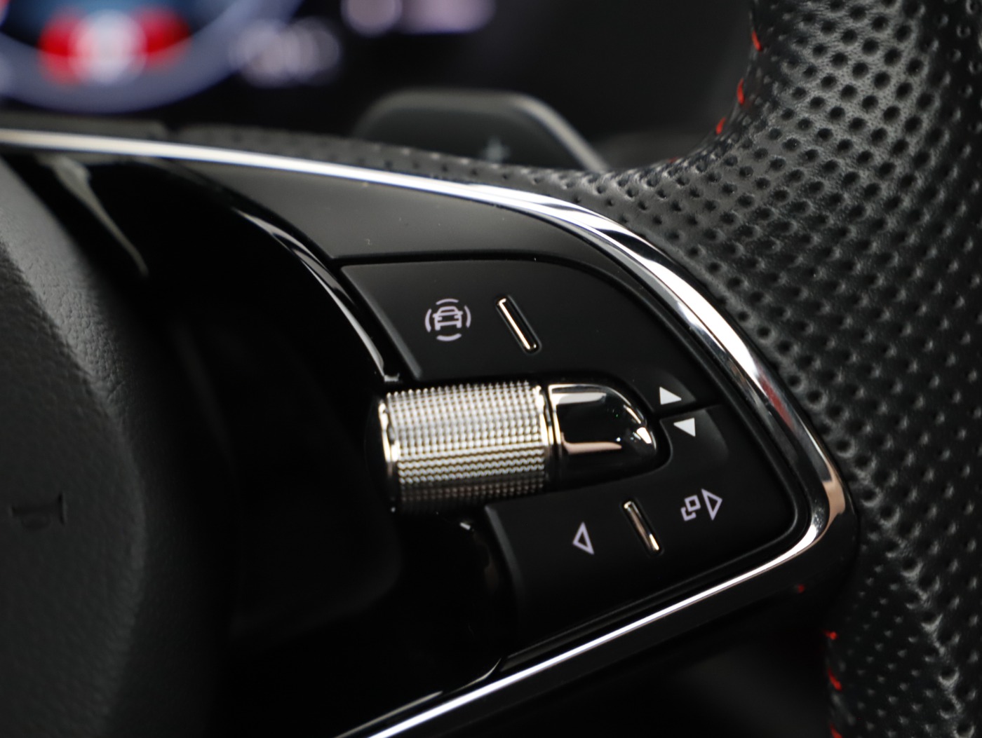 Skoda Octavia Combi 1.4 TSI RS iV | Bild 17 von 26