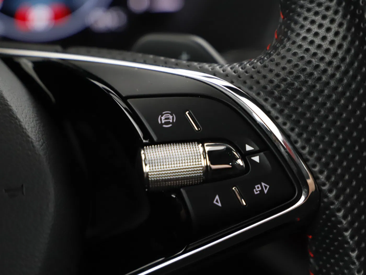 Skoda Octavia Combi 1.4 TSI RS iV | Bild 17 von 26