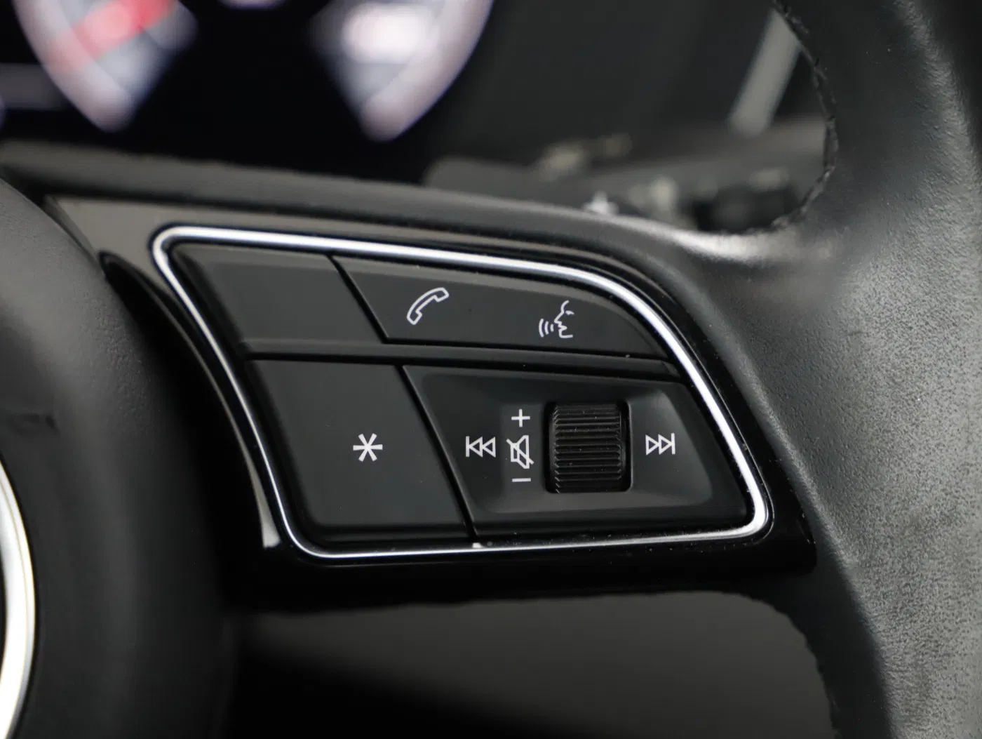 Audi A4 40 2.0 TDI advanced | Bild 16 von 26