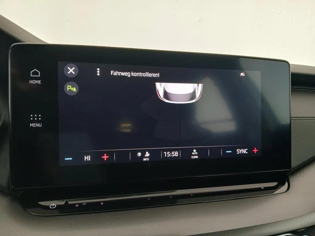 Skoda Octavia Combi 1.0 TSI Ambition | Bild 22 von 27