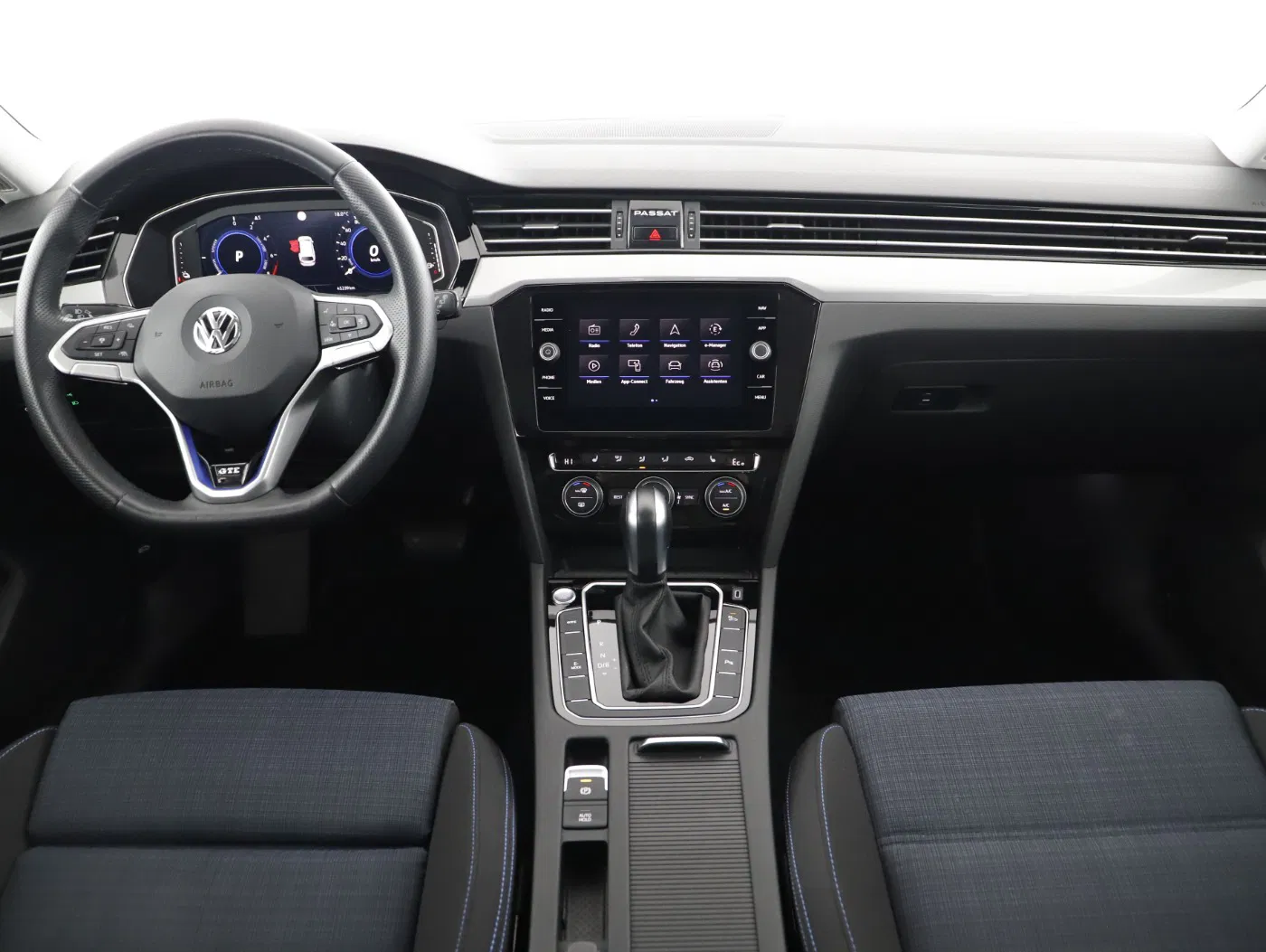 VW Passat Variant 1.4 TSI GTE | Bild 13 von 25