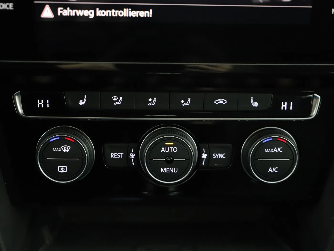 VW Passat Variant 1.4 TSI GTE | Bild 21 von 25