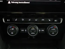 VW Passat Variant 1.4 TSI GTE | Thumbnail 21 von 25