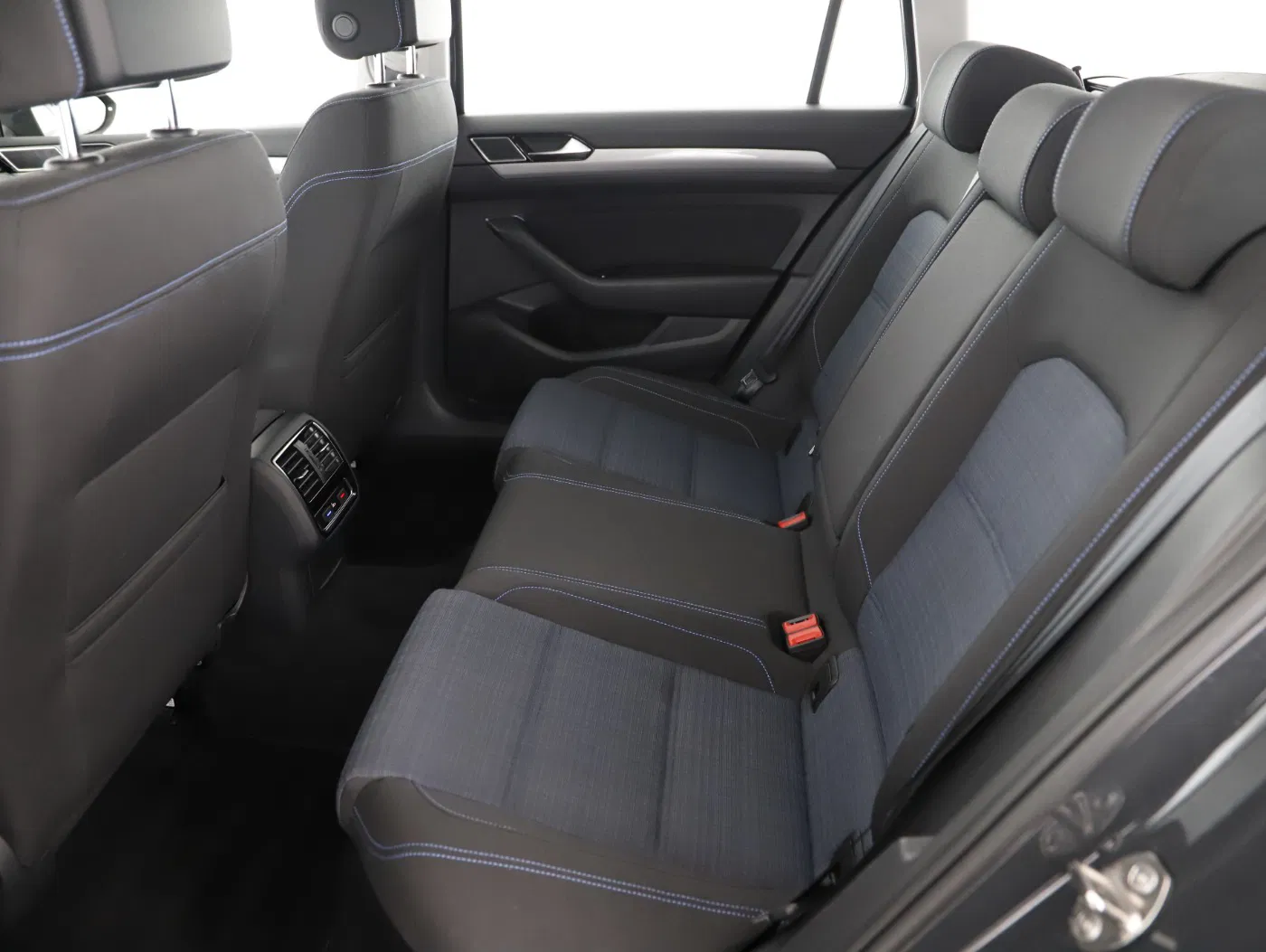 VW Passat Variant 1.4 TSI GTE | Bild 23 von 25