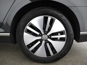 VW Passat Variant 1.4 TSI GTE | Thumbnail 8 von 25
