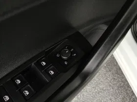 VW Polo VI 1.0 TSI Life | Thumbnail 12 von 28