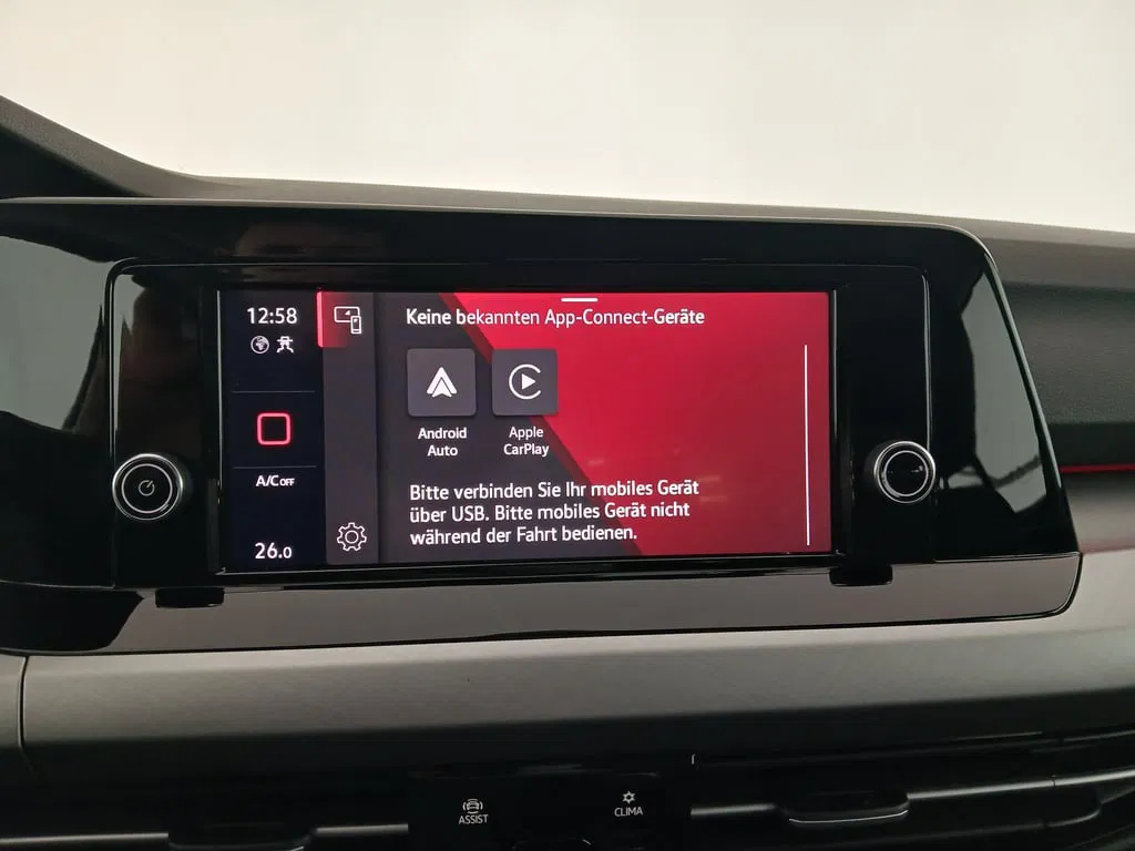 VW Golf VIII Variant 1.0 TSI Life | Bild 20 von 27