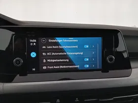 VW Golf VIII Variant 1.0 TSI Life | Thumbnail 20 von 26