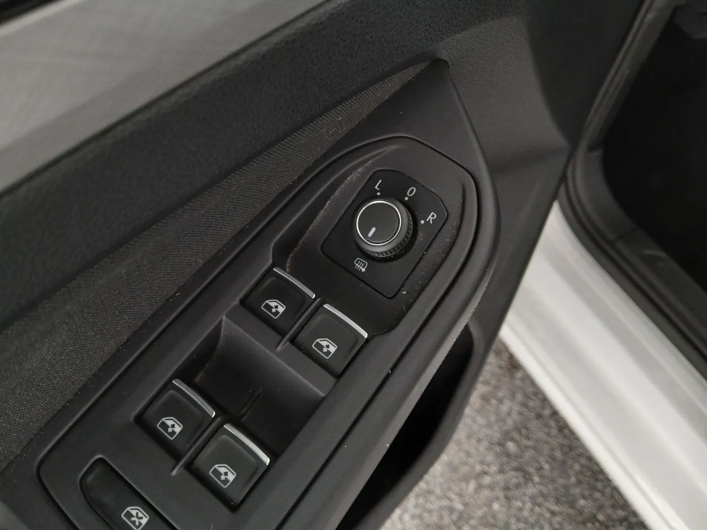 VW Golf VIII Variant 1.0 eTSI Life | Bild 11 von 26