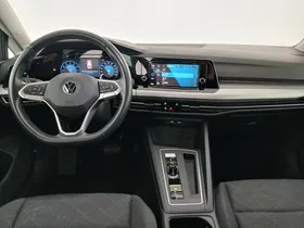 VW Golf VIII Variant 1.0 eTSI Life | Thumbnail 14 von 26