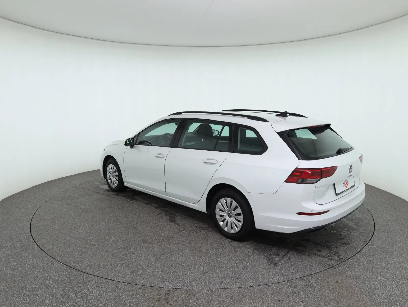 VW Golf VIII Variant 1.0 TSI | Bild 7 von 26