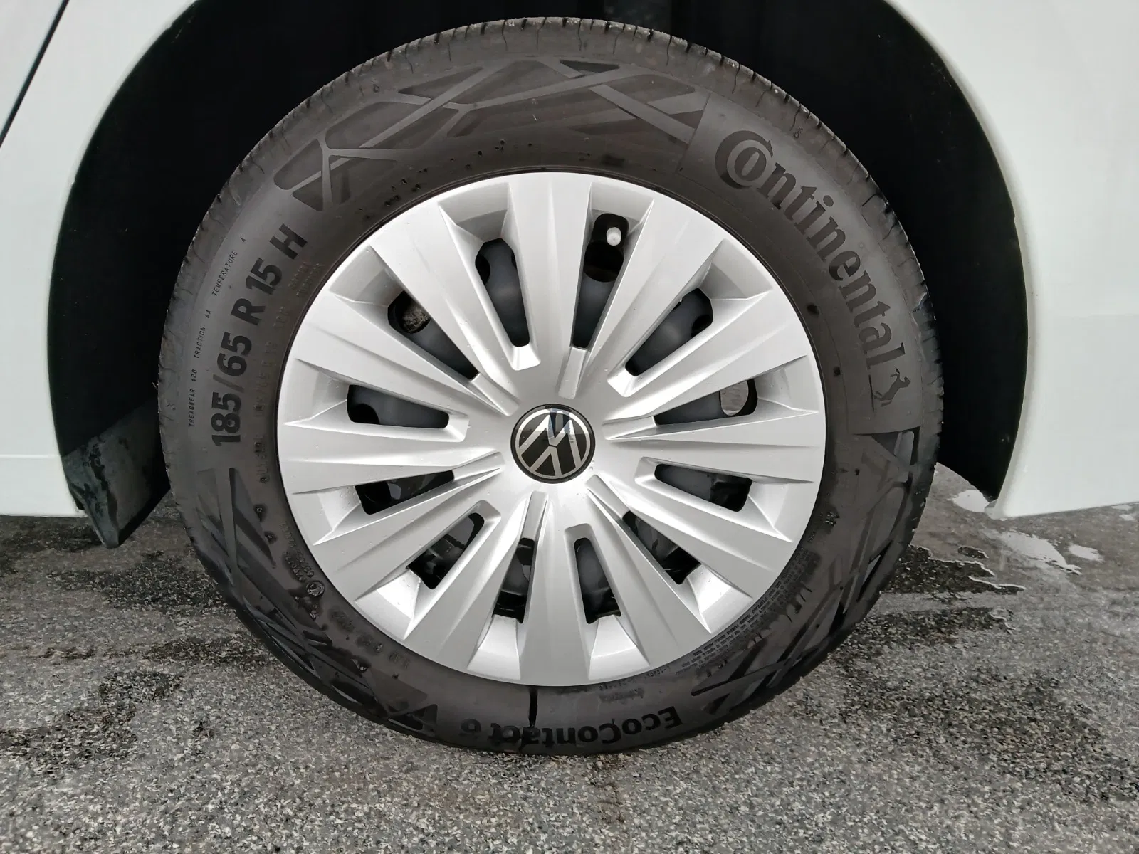 VW Golf VIII Variant 1.0 TSI | Bild 9 von 26