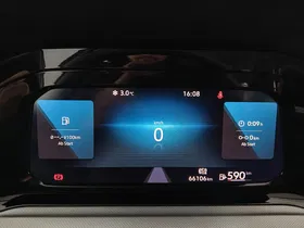 VW Golf VIII Variant 1.0 TSI | Thumbnail 15 von 26