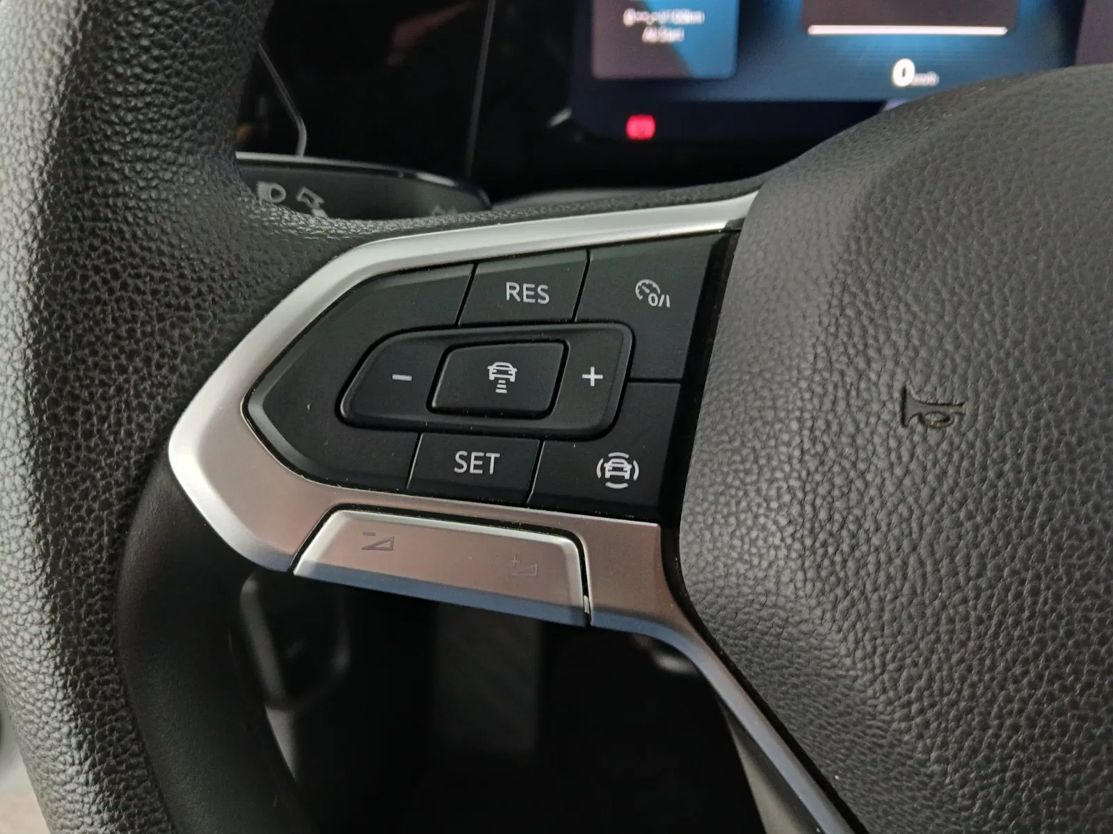 VW Golf VIII Variant 1.0 TSI | Bild 16 von 26