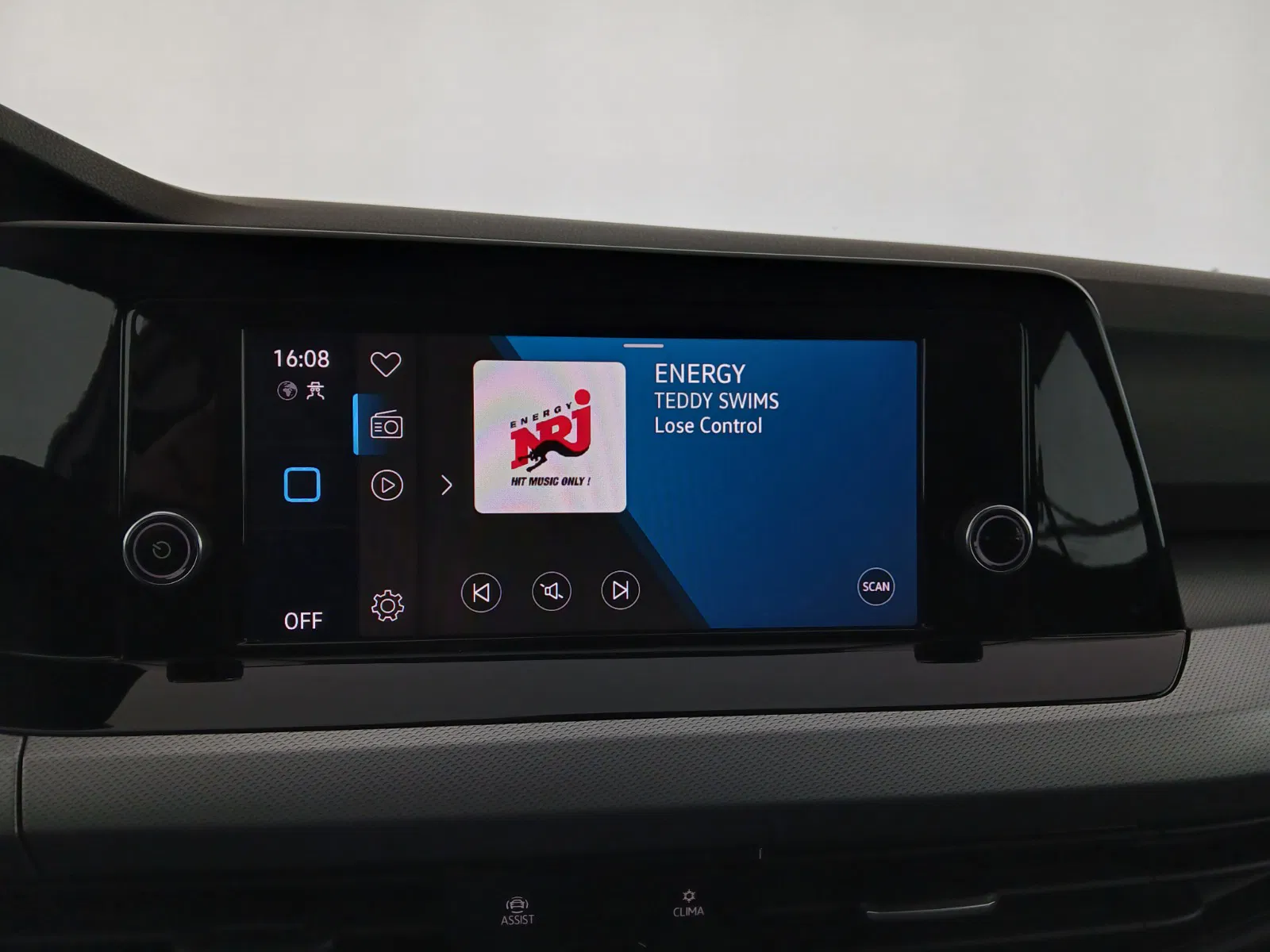 VW Golf VIII Variant 1.0 TSI | Bild 18 von 26