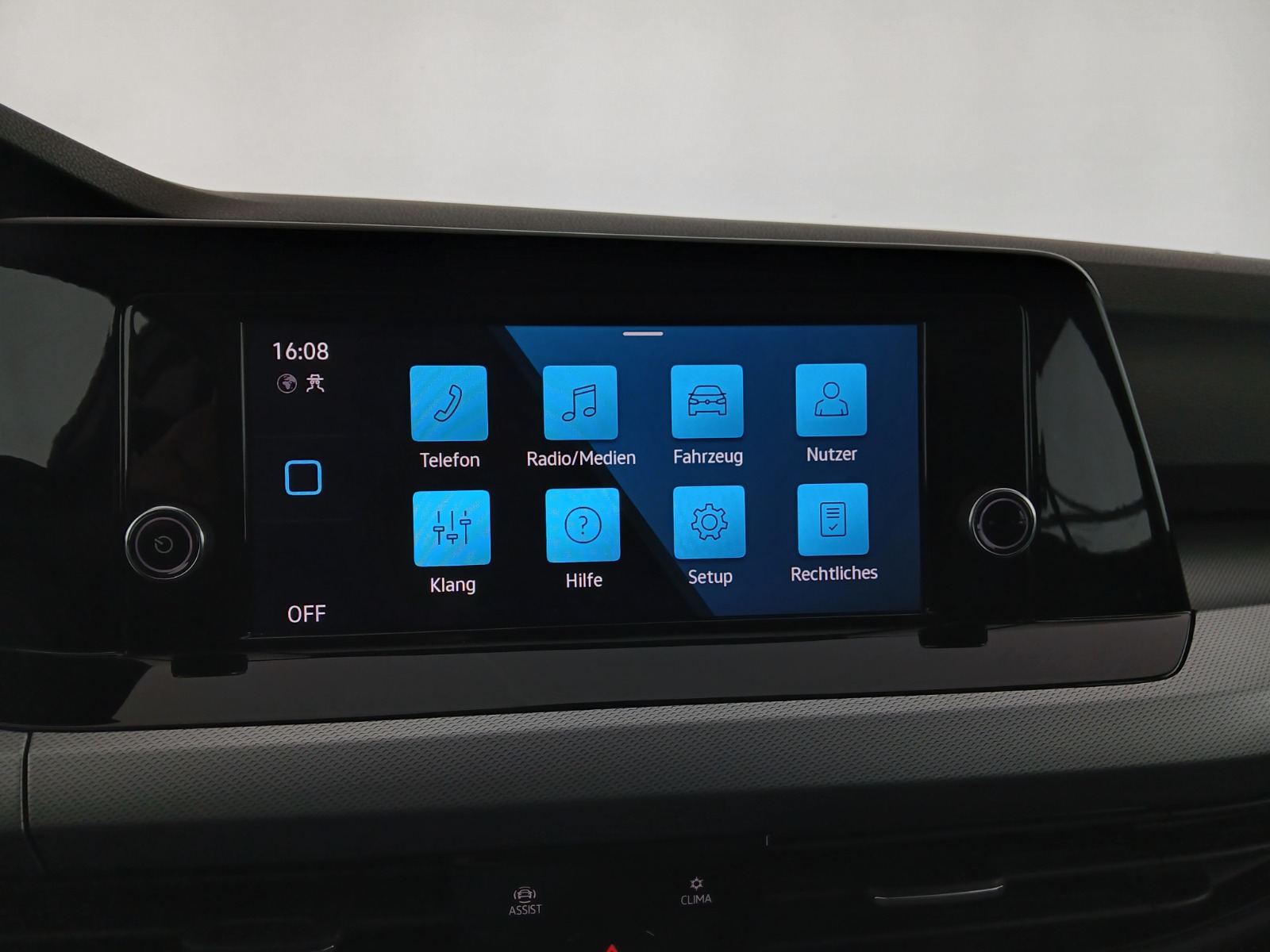 VW Golf VIII Variant 1.0 TSI | Bild 19 von 26