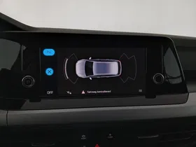 VW Golf VIII Variant 1.0 TSI | Thumbnail 21 von 26