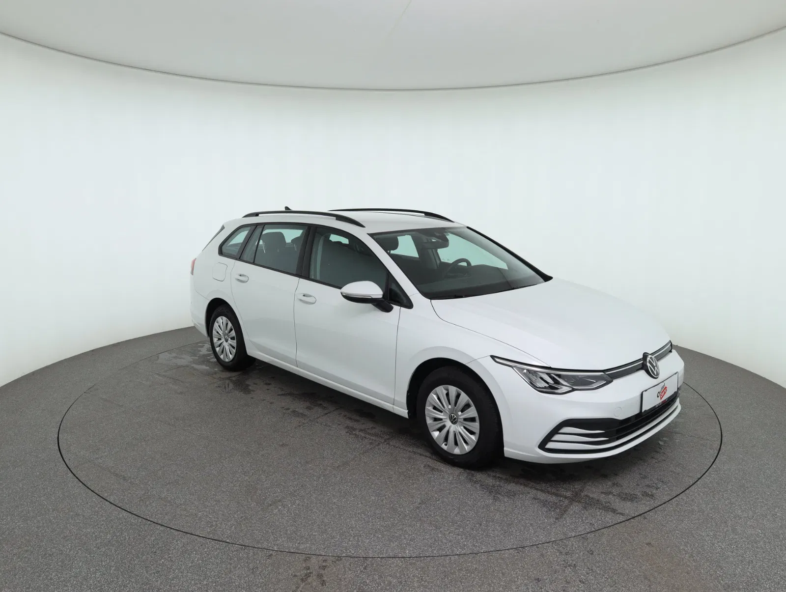VW Golf VIII Variant 1.0 TSI | Bild 3 von 26
