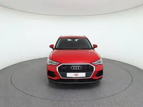 Audi Q3 40 2.0 TDI quattro | Thumbnail 2 von 30