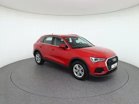Audi Q3 40 2.0 TDI quattro | Thumbnail 3 von 30