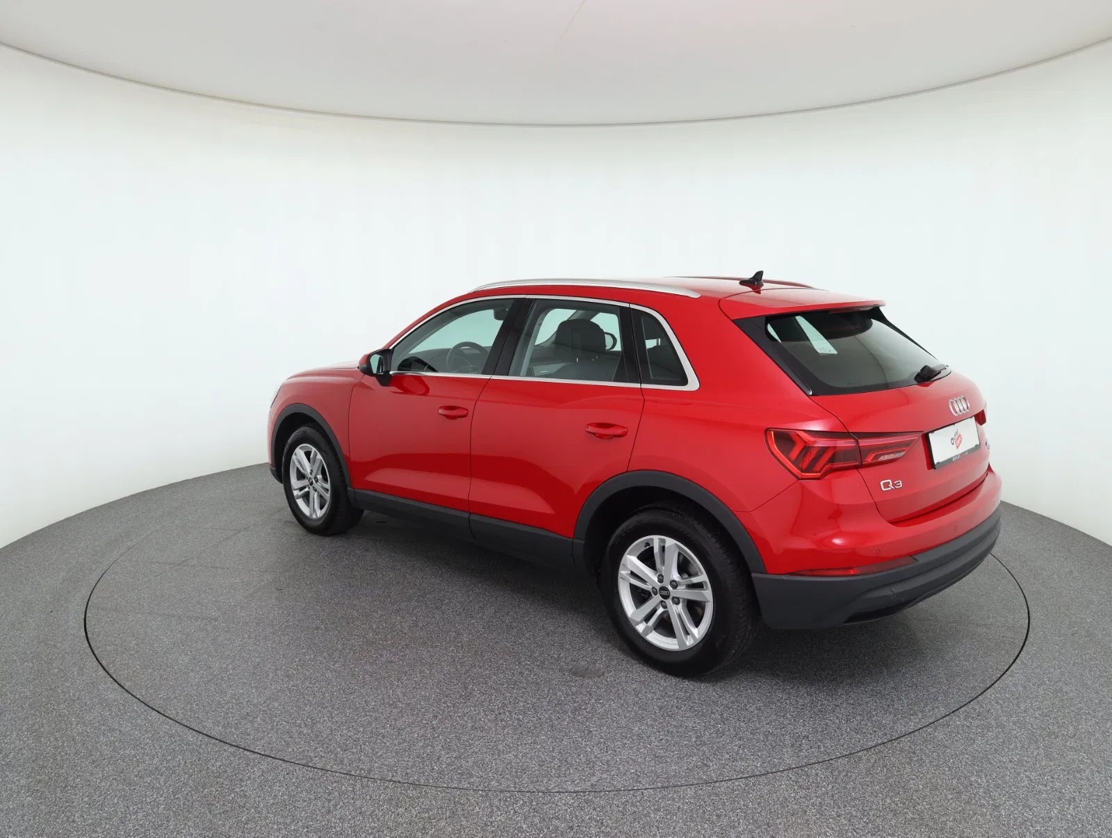Audi Q3 40 2.0 TDI quattro | Bild 7 von 30