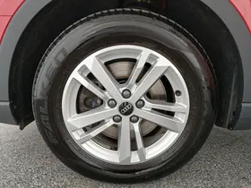 Audi Q3 40 2.0 TDI quattro | Thumbnail 9 von 30