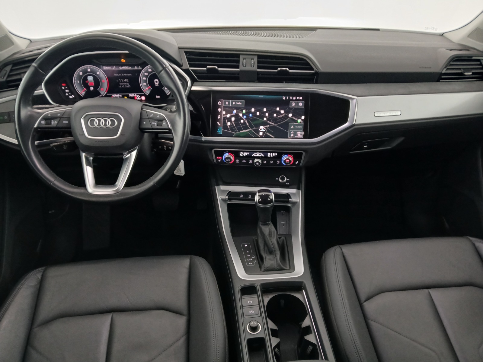 Audi Q3 40 2.0 TDI quattro | Bild 14 von 30