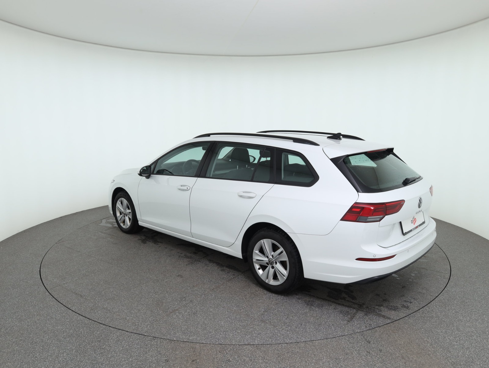 VW Golf VIII Variant 2.0 TDI Life | Bild 8 von 27