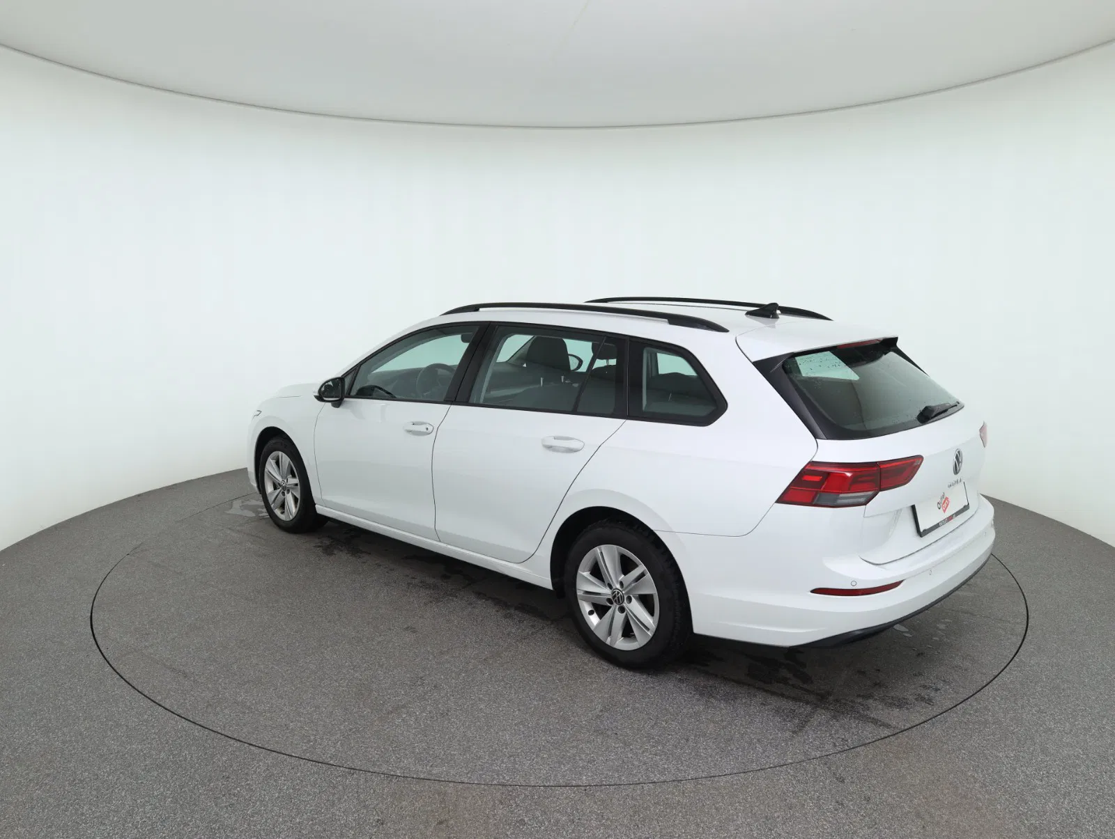 VW Golf VIII Variant 2.0 TDI Life | Bild 8 von 27