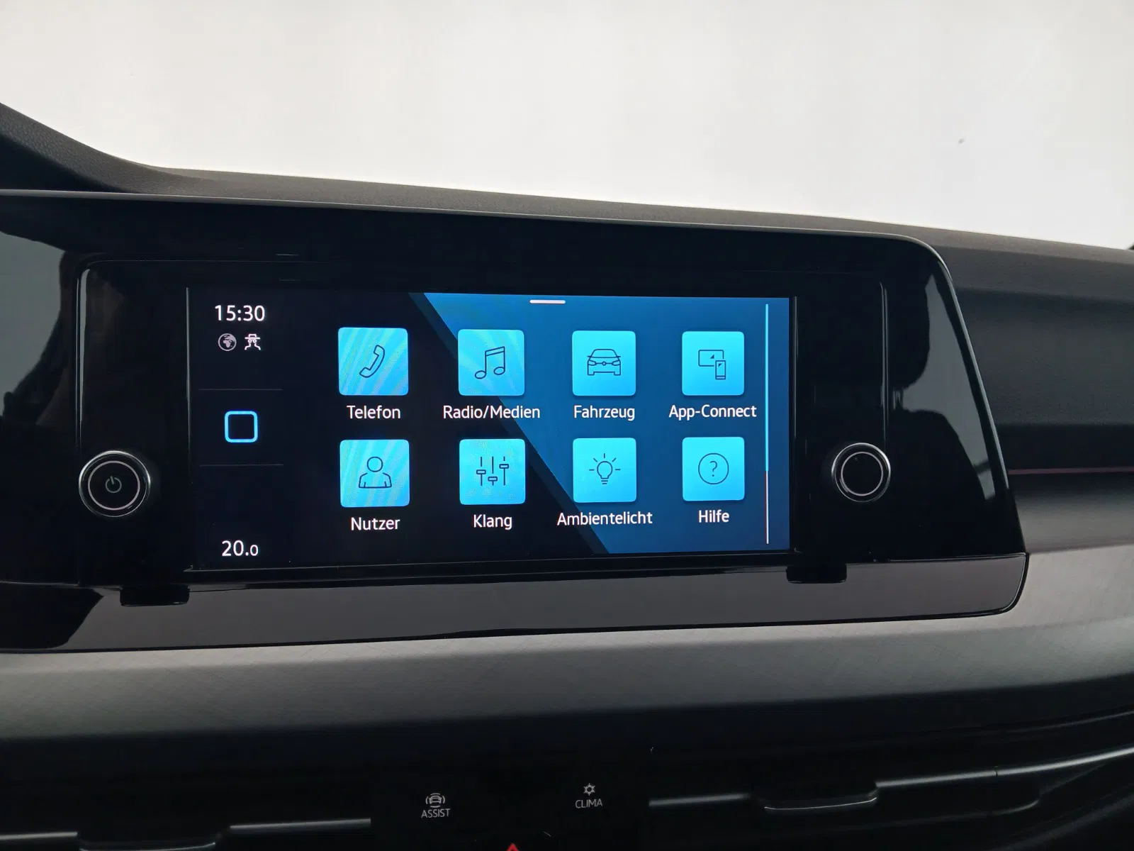 VW Golf VIII Variant 2.0 TDI Life | Bild 19 von 27