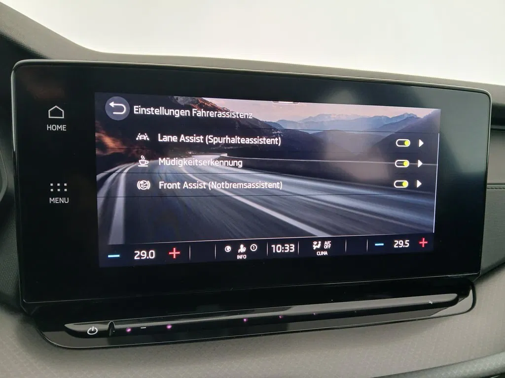 Skoda Octavia Combi 1.0 TSI Ambition | Bild 20 von 25