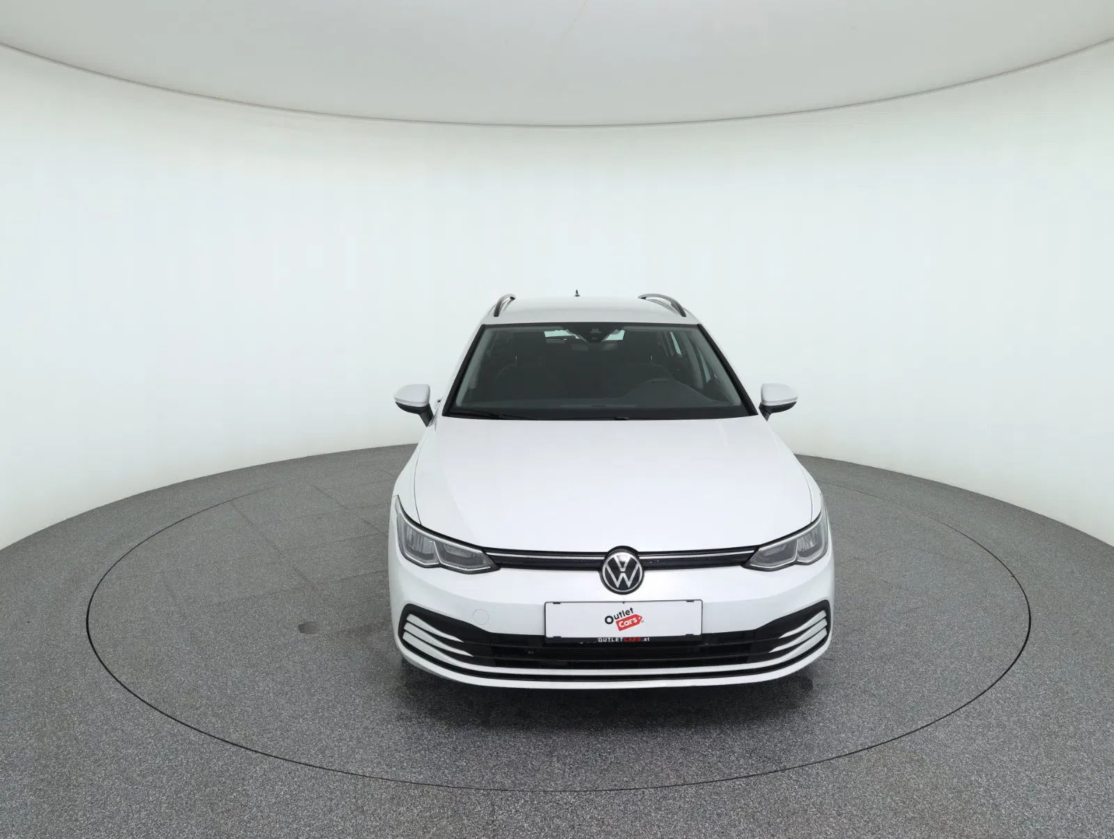 VW Golf VIII Variant 2.0 TDI Life | Bild 2 von 26