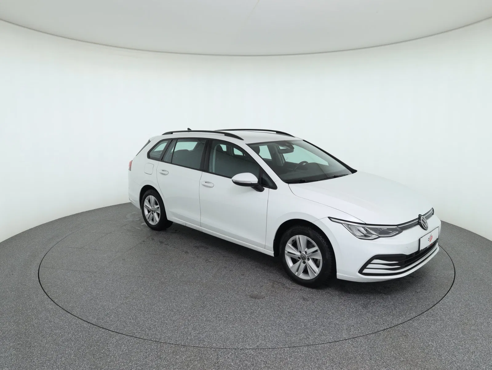 VW Golf VIII Variant 2.0 TDI Life | Bild 3 von 26